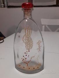 Bottiglia in vetro decorata