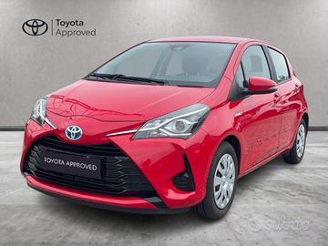 TOYOTA Yaris 1.5 Hybrid 5 porte Cool