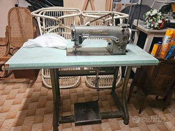 macchina da cucire industriale