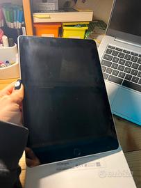 iPad 6th generazione (2018) - Wi-Fi