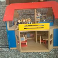 Casetta bambole in legno completa