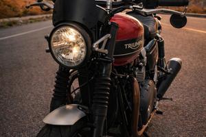 Triumph Speed Twin 1200 