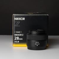 Nikon Nikkor 28 mm f 2.8 attacco Z