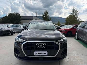 Audi Q3 35 ( 2.0 TDi 150CV ) LED-CARPLAY