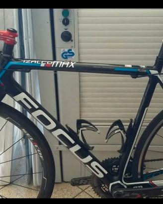Focus izalco max, con Sram Red 10v, senza ruote