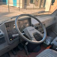 IVECO DAILY 35-8 con Piattaforma Aerea Tecchio