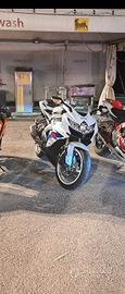 Gsx r 600 k10