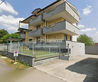 TRILOCALE CON TERRAZZO E DOPPIO BOX