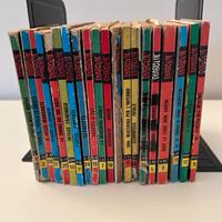 Diabolik 20 numeri vari, fallati in vari punti.