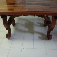 Tavolo in legno massiccio +4 sedie 