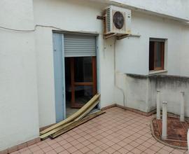 Ampio appartamento piano primo e terrazzo
