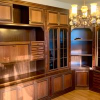 Vari Mobili e arredi in legno massello