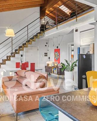 Appartamento di 190 m² con 4 locali e box auto a L