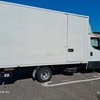 Iveco Daily furgone sponda Euro 6 