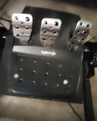 postazione Sim racing logitech g29