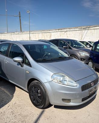 Fiat Grande Punto 1.3 MJT 75 CV 5 porte Dynamic