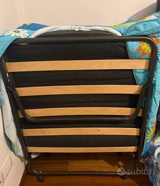 Letto/ Brandina pieghevole con materasso e fodera