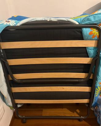 Letto/ Brandina pieghevole con materasso e fodera