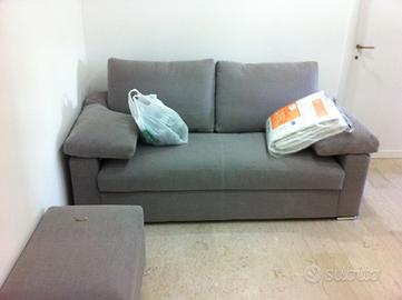 Divano letto con pouf contenitore