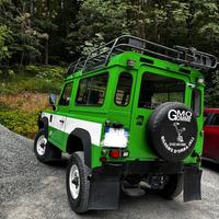 Land Rover Defender 90