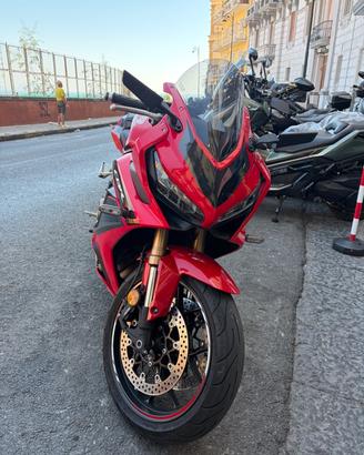 Honda CBR 650 R 2022 - Akrapovic
