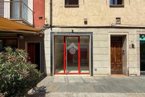 NEGOZIO A PIACENZA