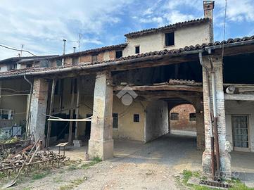 RUSTICO A SENIGA