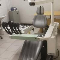 Attrezzature per studio dentistico completo