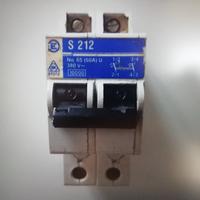 Interruttore magnetotermico 
