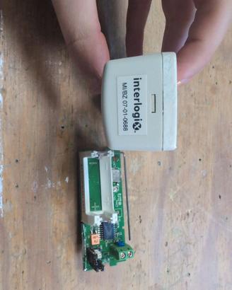 Trasmettitori radio per contatti magneti RF300 W8 