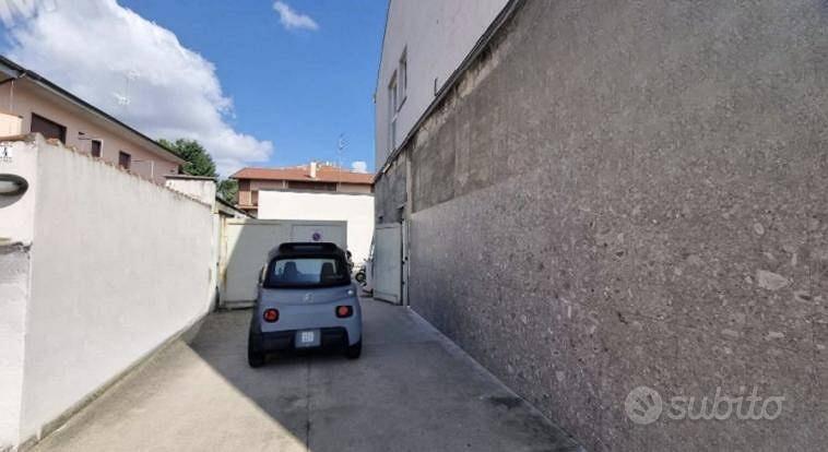 Immobile in asta di 770 m² con 1 locale a Canegrat - Vista 4