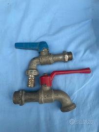 2 rubinetti da esterno