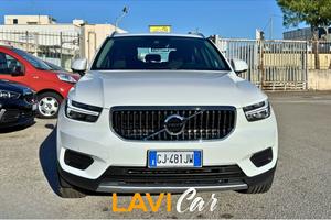 VOLVO XC40 T5 Recharge automatico Plus Bright