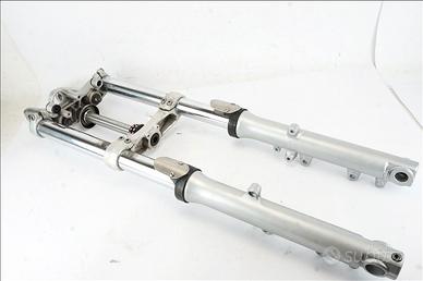 YAMAHA BT 1100 Bulldog 02 06 forcella