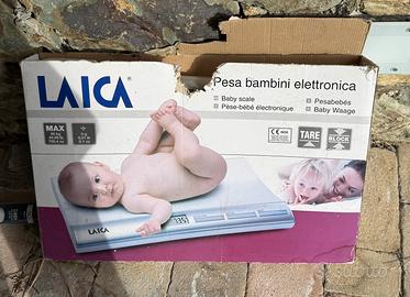 Bilancia per doppia pesata neonati