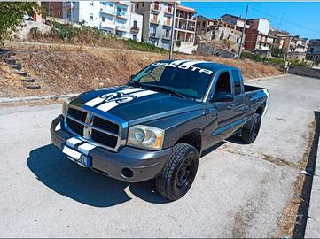 Dodge Dakota RAM 3700 V6.  2WD. GPL. 