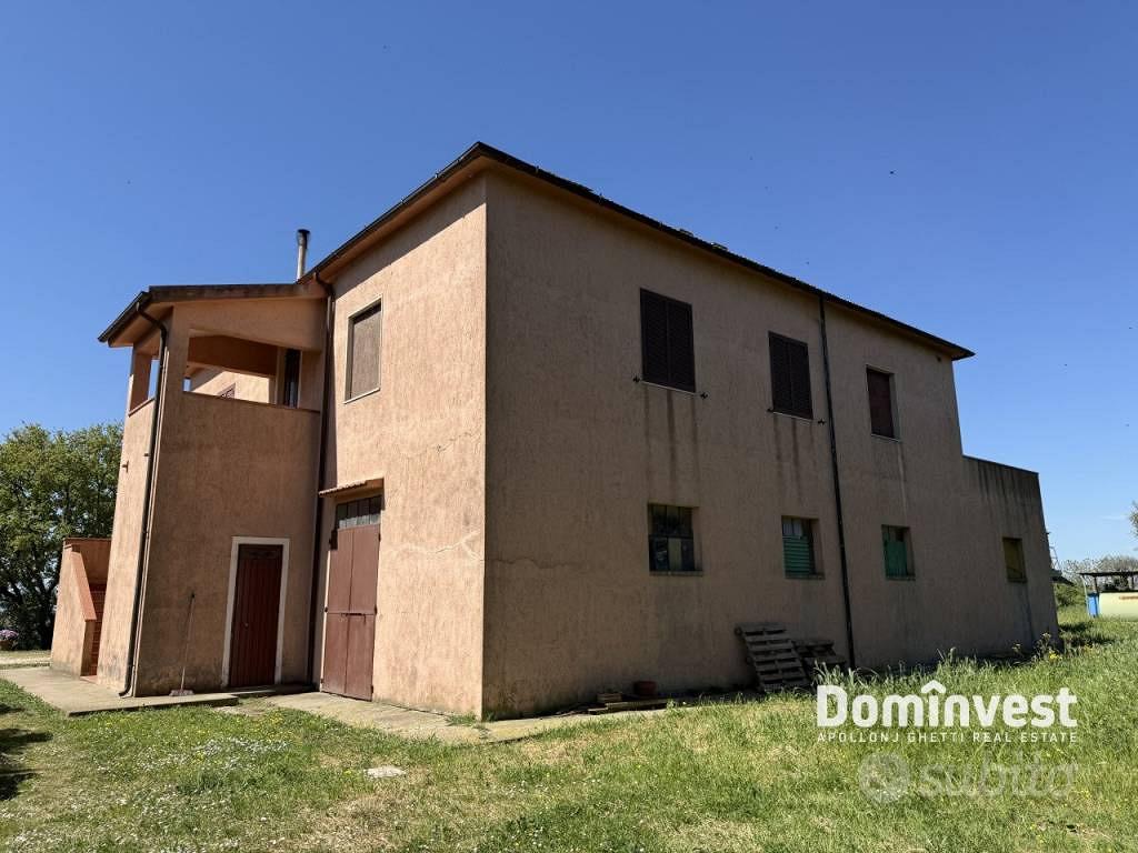 Rustico / Casale di 500 m² con 5 locali a Manciano - Vista 3