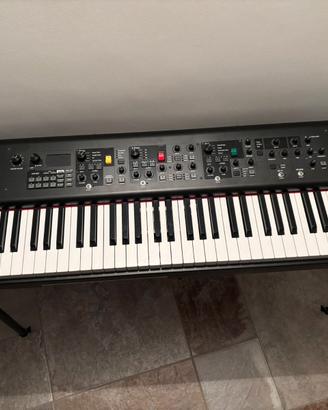 STAGE PIANO YAMAHA CP 73