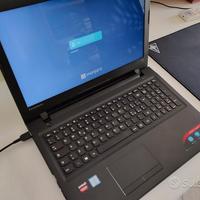 Lenovo Ideapad 300-Intel i7-8 gb di-RAM- 256gb Ssd