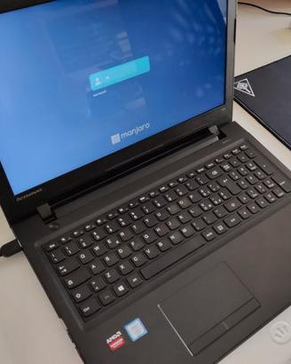 Lenovo Ideapad 300-Intel i7-8 gb di-RAM- 256gb Ssd