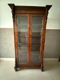 Credenza