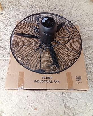 Ventilatore a piantana tre velocità DCG VE1960