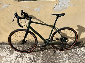 Bicivletta gravel entry level