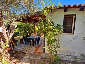 Villino a marina di noto con patio privato