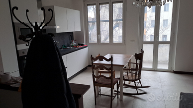 Camera in appartamento doppio