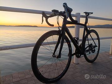 Bici da corsa in carbonio - Artigianale