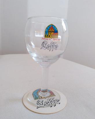 Bicchiere e sottobicchiere birra Leffe collezione