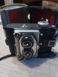 rara macchina fotografica anni 50