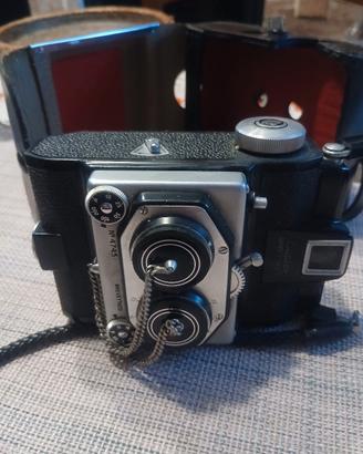 rara macchina fotografica anni 50