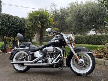 Harley-davidson Deluxe